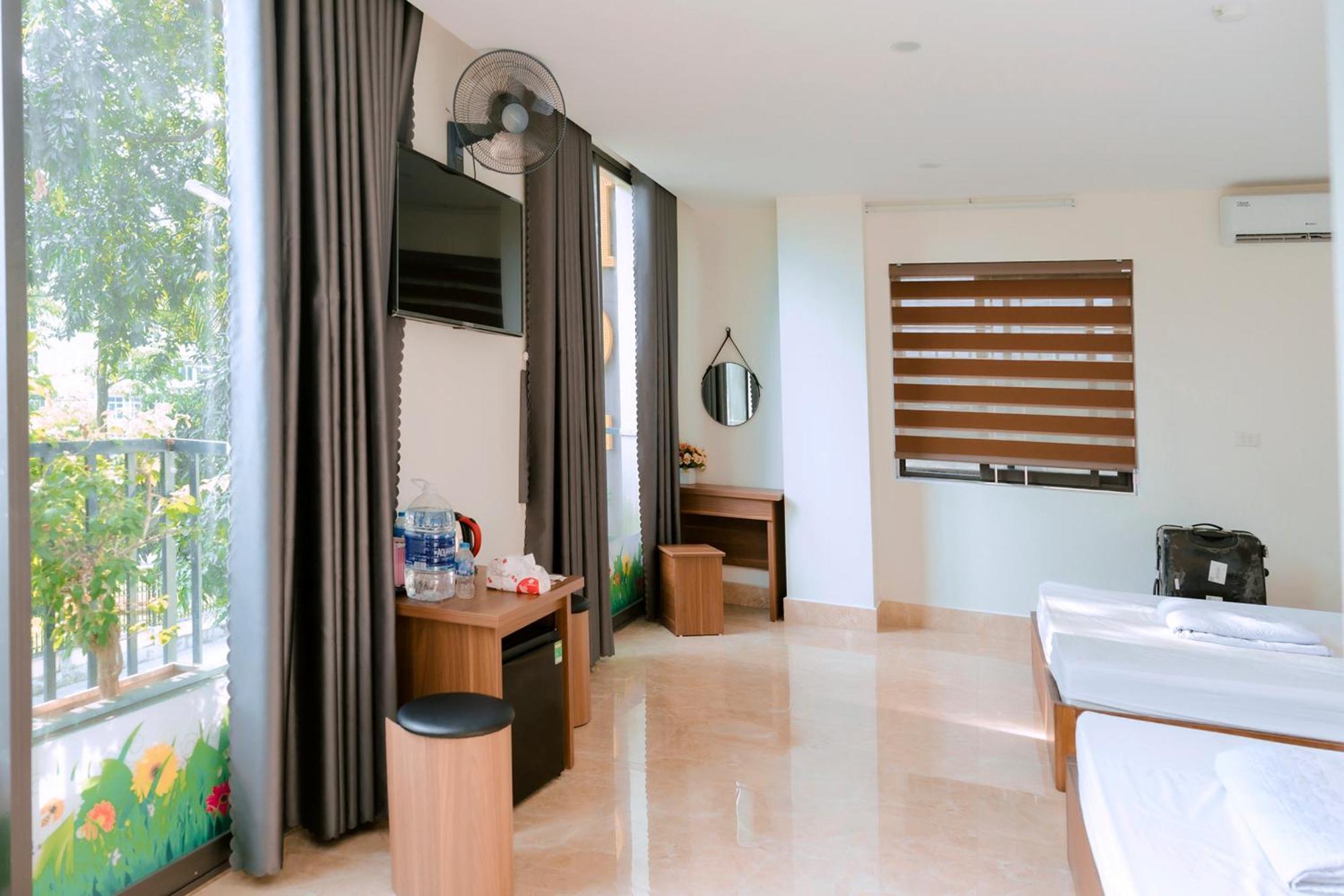 Thu Ha Hotel Uong Bi المظهر الخارجي الصورة