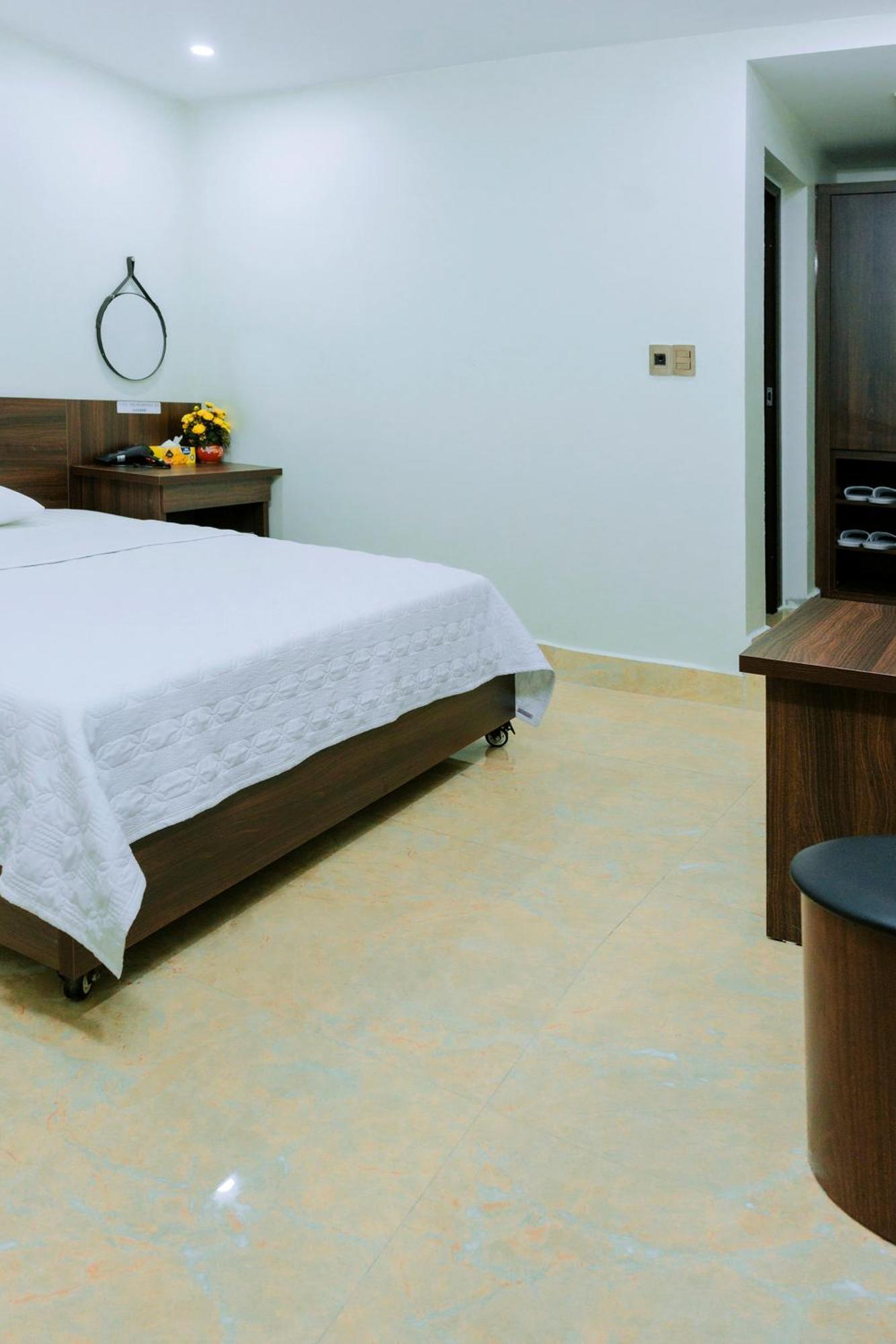 Thu Ha Hotel Uong Bi المظهر الخارجي الصورة