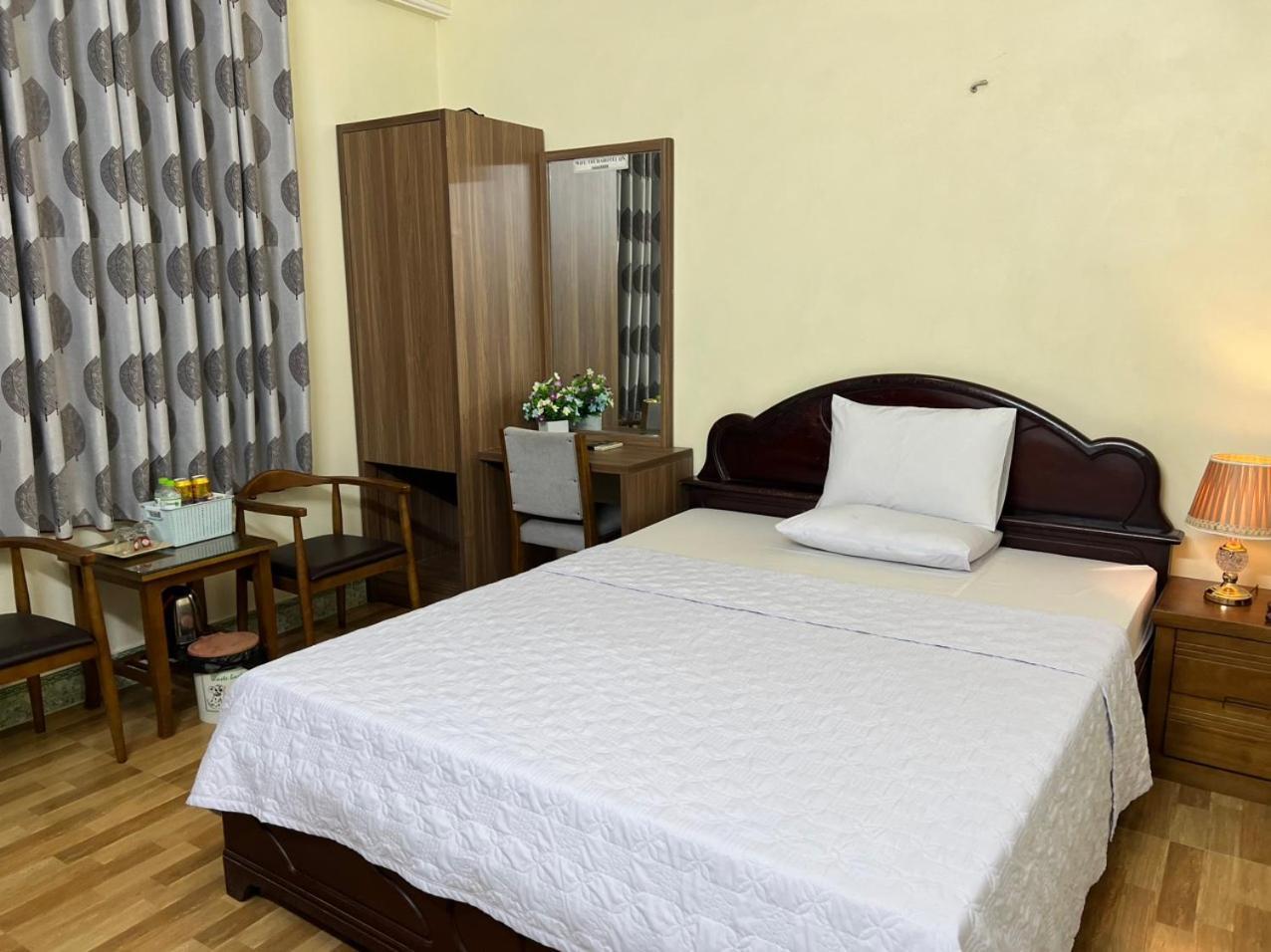 Thu Ha Hotel Uong Bi المظهر الخارجي الصورة